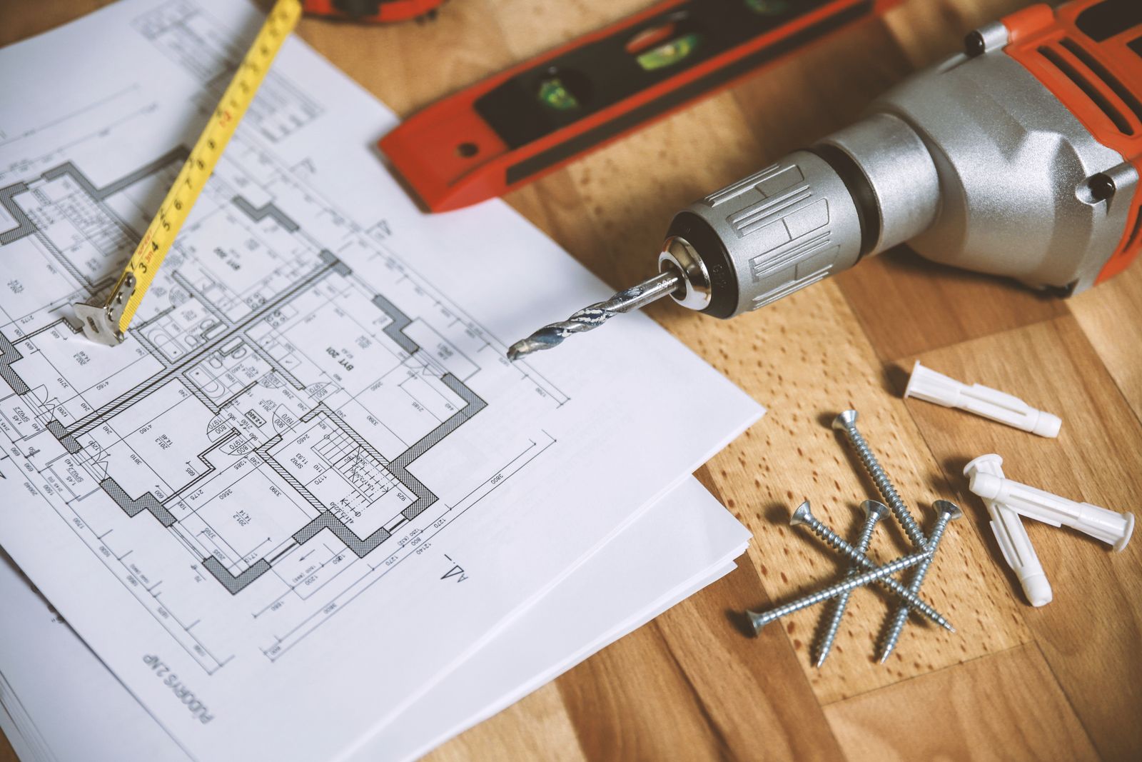 Floor plan and measuring tools for cabinet quote preparation
